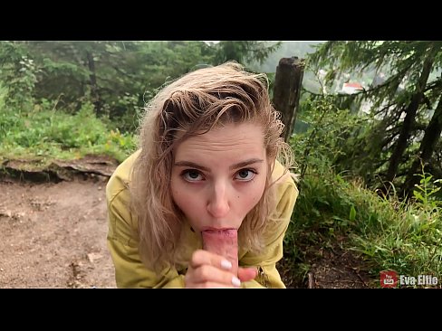❤️ Vajza gëlltitet sperma pas një blowjob publike - Eva Elfi ❤ Video porno tek ne ❌️